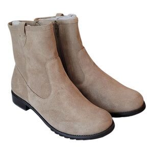 Walking Cradles Kimber Taupe Max Suede Boots 7 1/2 Wide